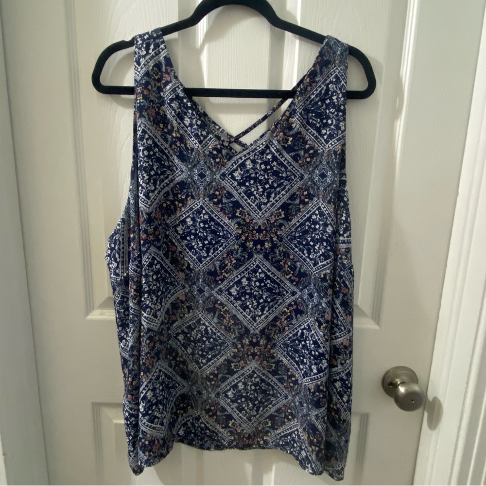 Maurices Navy Blue Patterned Sleeveless Top